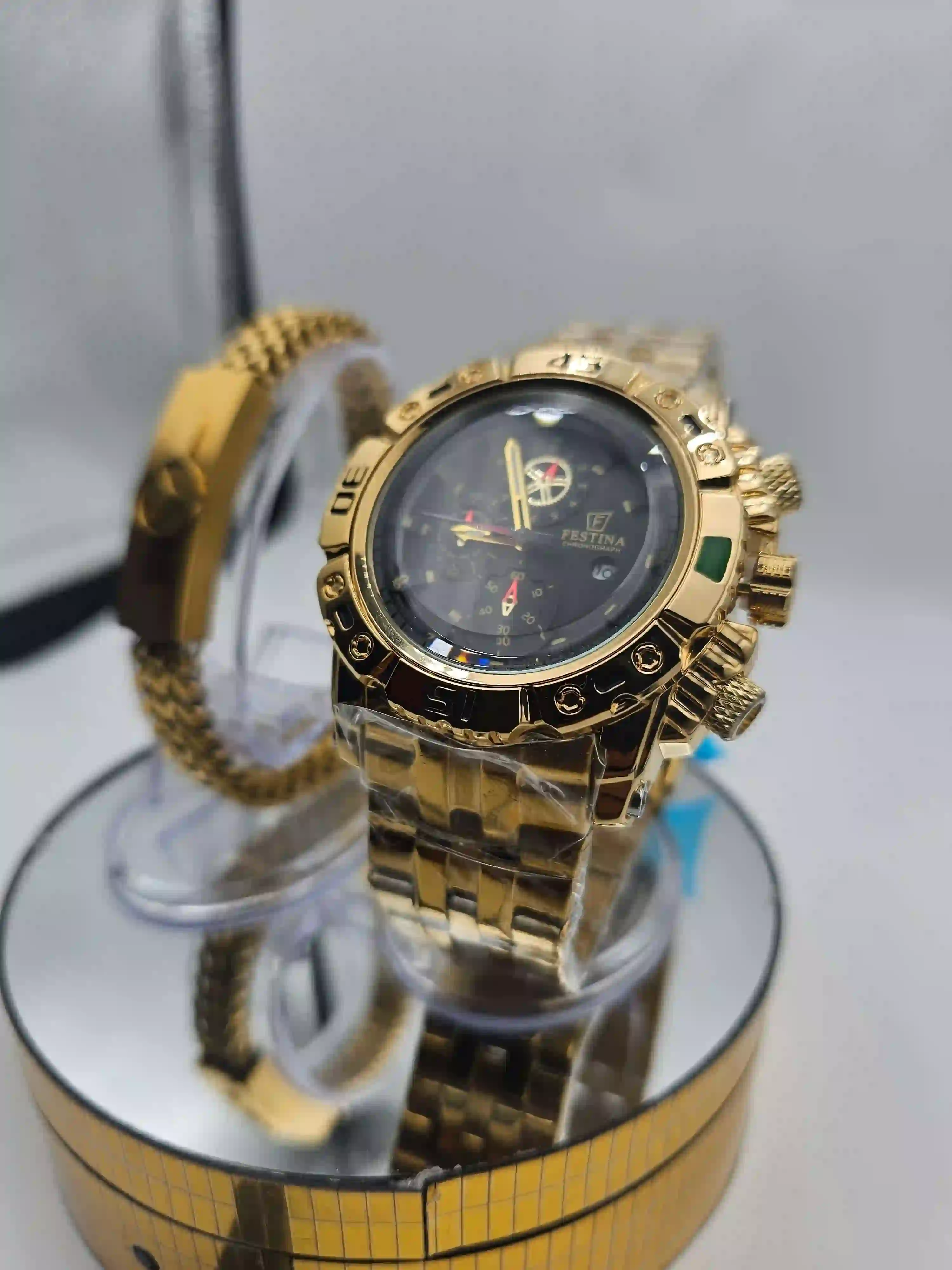 FESTINA watch — gold edition